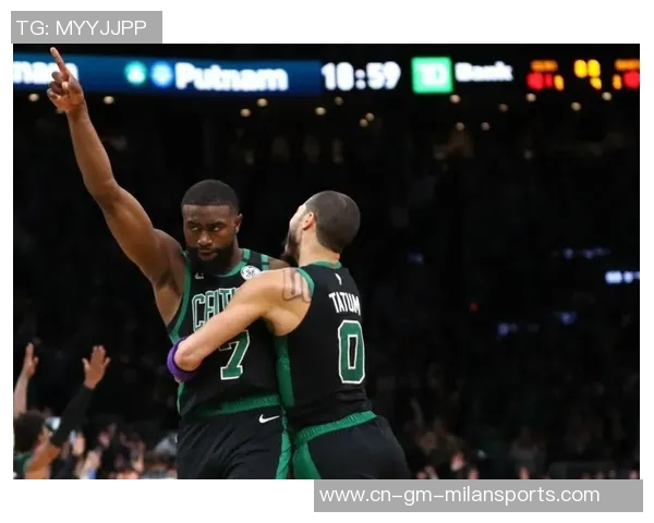 周最佳球员揭晓小卡强势表现场均41分杰伦布朗同样精彩表现 周最佳球员揭晓小卡强势表现场均41分杰伦布朗同样精彩表现